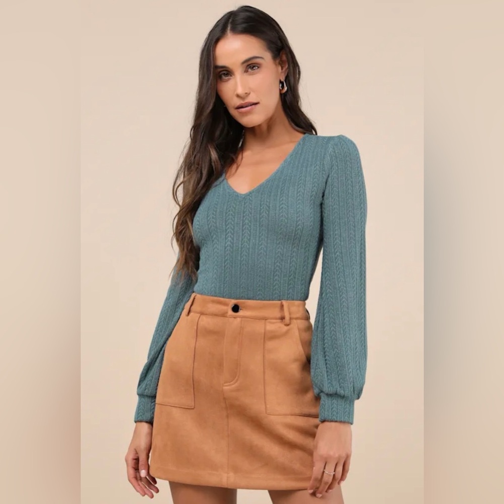 NWT Lulu's Teal V-Neck Cable Knit Sweater